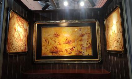 tranh trúc chỉ chạm nét ánh kim