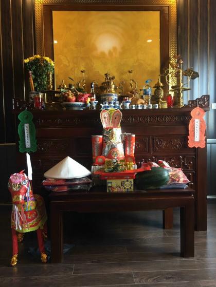 Hướng dẫn cách bảo quản tranh trúc chỉ chạm nét ánh kim để tranh luôn bền đẹp