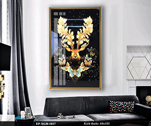 tranh pha lê hươu tài lộc