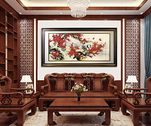 tranh pha lê khổ lớn đào đỏ bên phố cổ